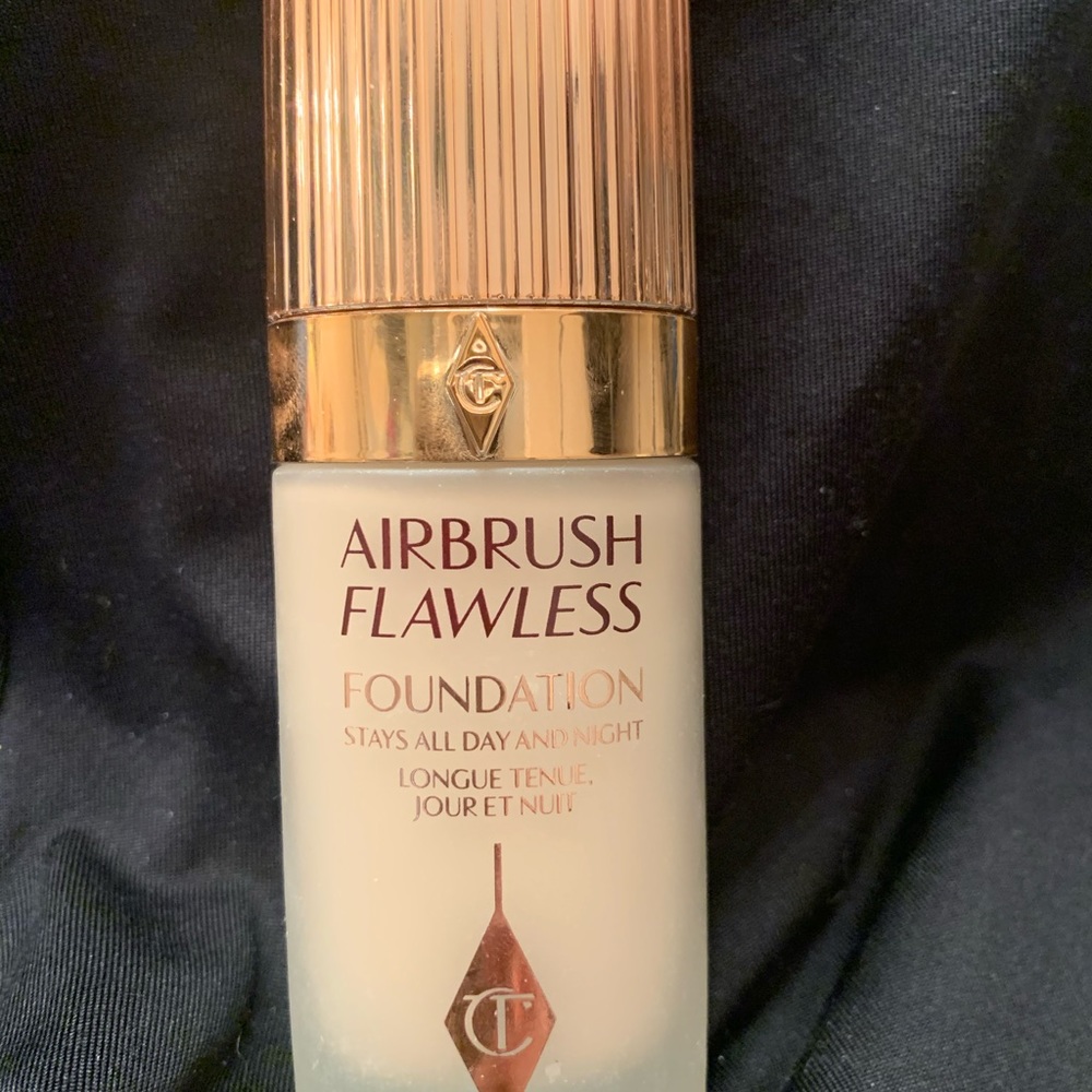 Charlotte Tilbury Airbrush Foundation Shade 3